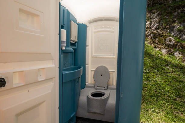Best Construction site porta potty rental  in Chardon, OH
